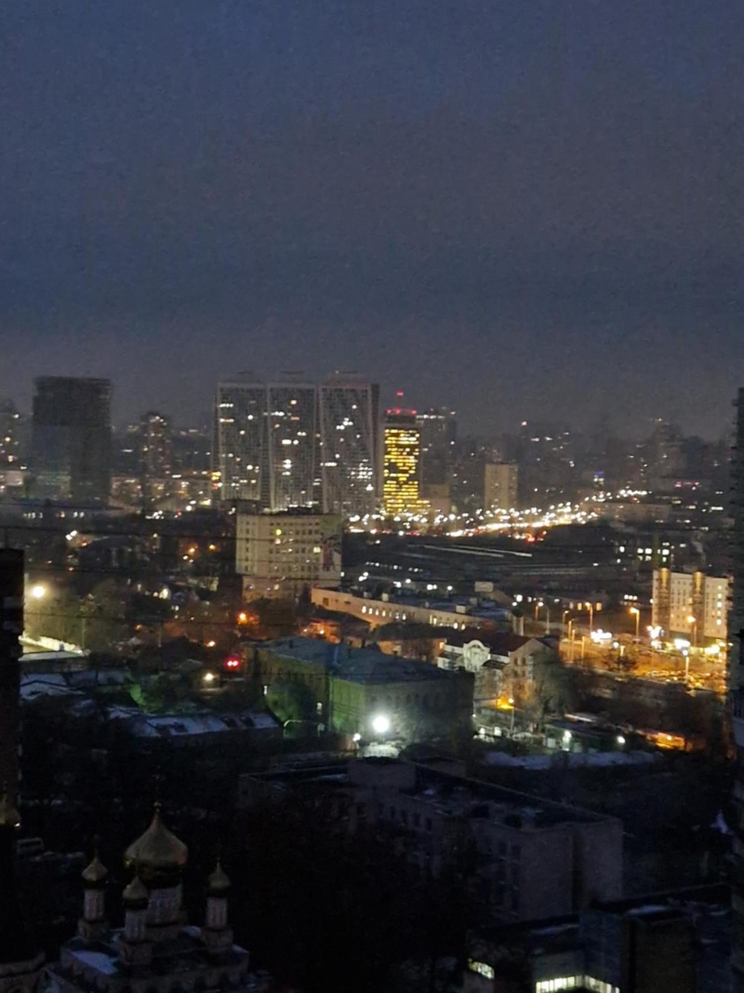 Перлина Міста З Чудовим Видом На Весь Київ Buitenkant foto